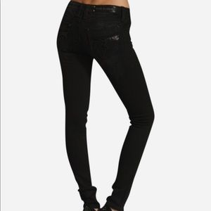 Rock revival Charlotte skinny